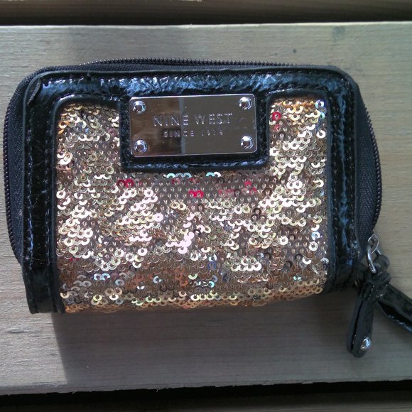 Nine West Gold Transition Sequin Mini Wallet - Picture 1 of 4